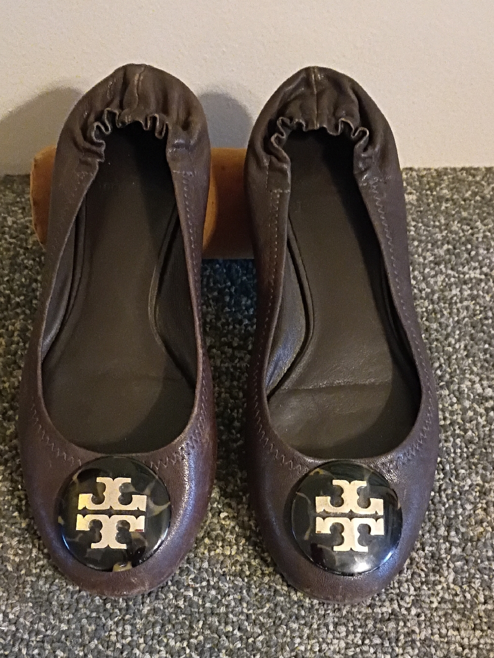 Tory Burch Brown Leather Women's Ballet Flats with Logo Medallion
